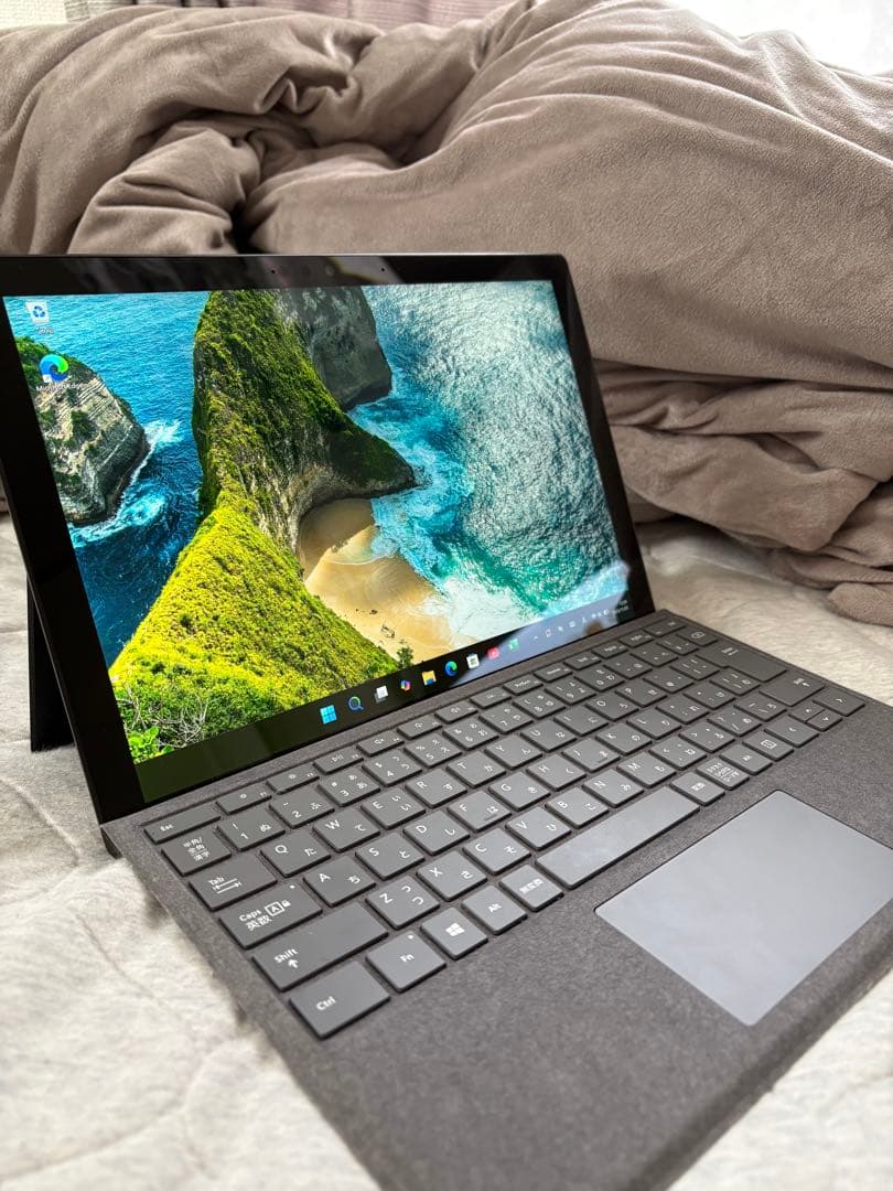 【最終値下げ品】Surface Pro 7 core-i5 8GB 238GB