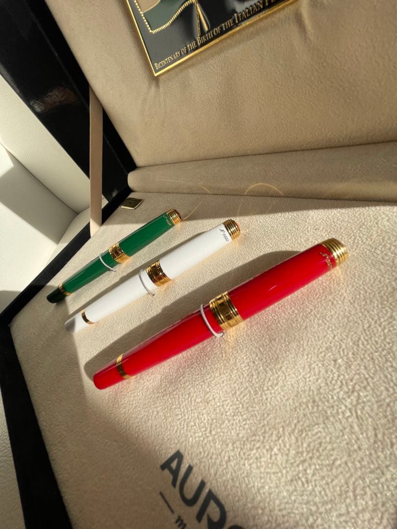 heyco　万年筆アウロラ　新品イタリアン・フラッグ緑白赤3本コンプリート