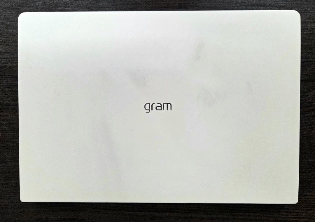 LG gram 13インチ/ i5 / 16G/ 512Gb / Win11