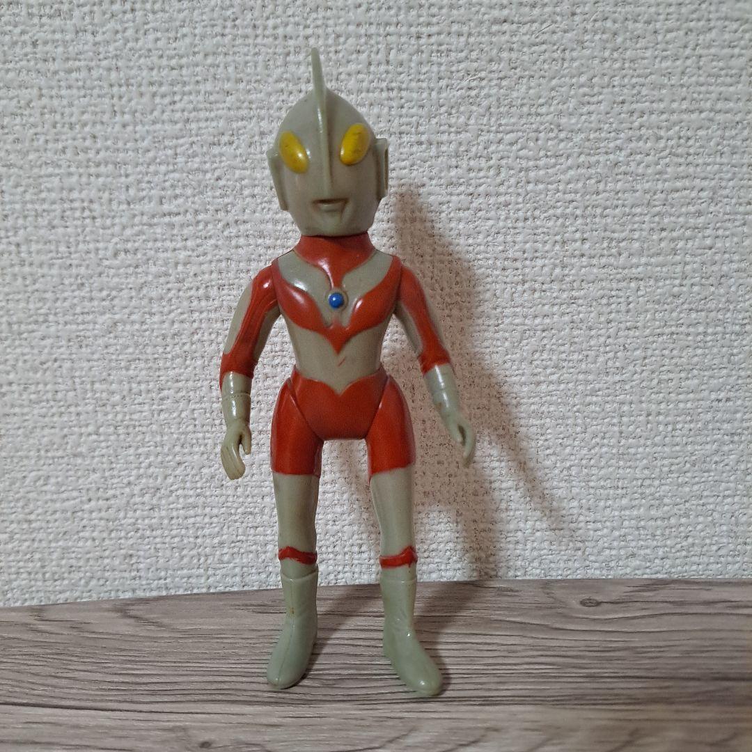 ソフビ　帰ってきたウルトラマン　無版権　刻印なし　パチ　ミドルサイズ