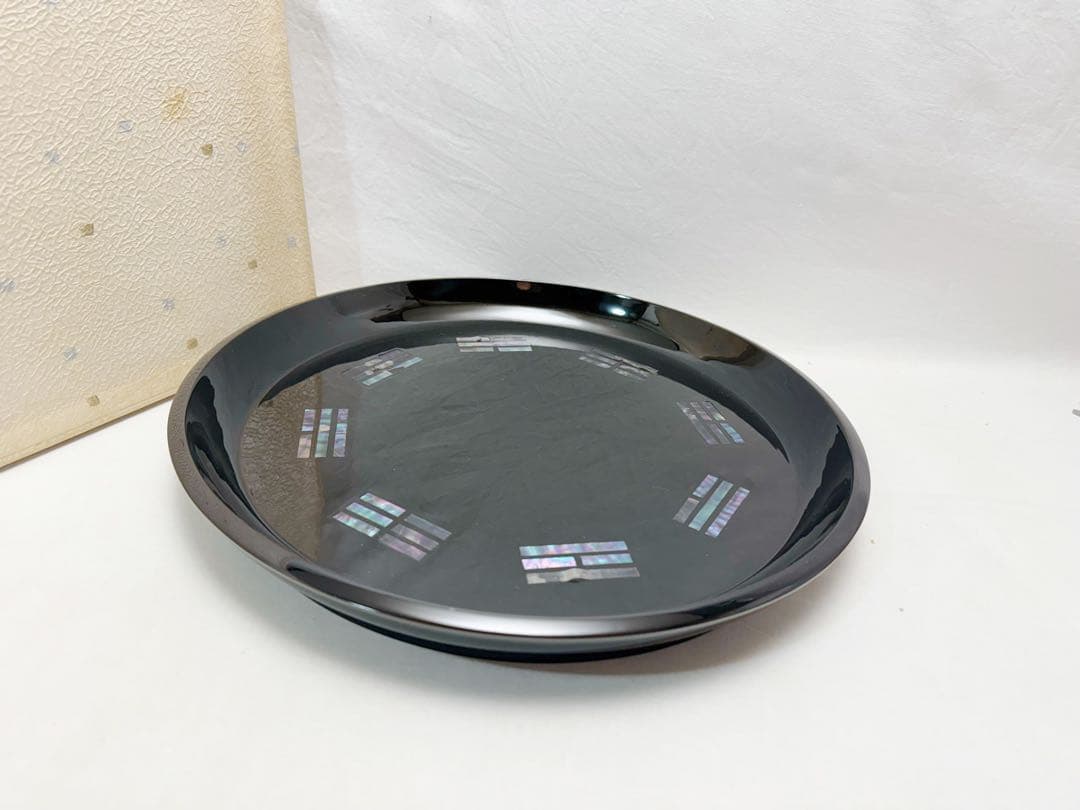 ほぼ未使用 茶道具 木製黒塗 螺鈿細工 青貝 八卦盆 元箱