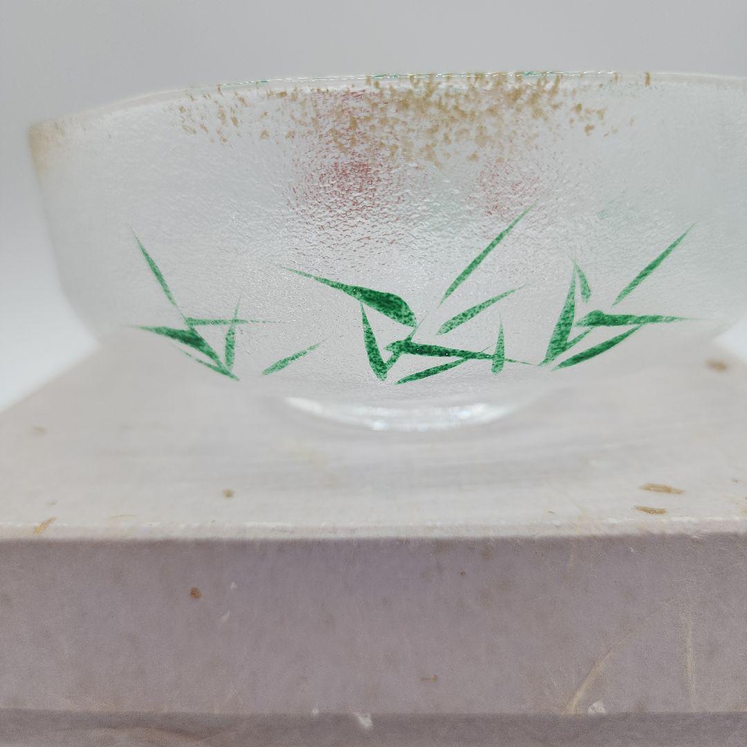 茶道具 【広畑久仁彦】蟹図 ガラス 平茶碗 紙箱 義山 夏茶碗