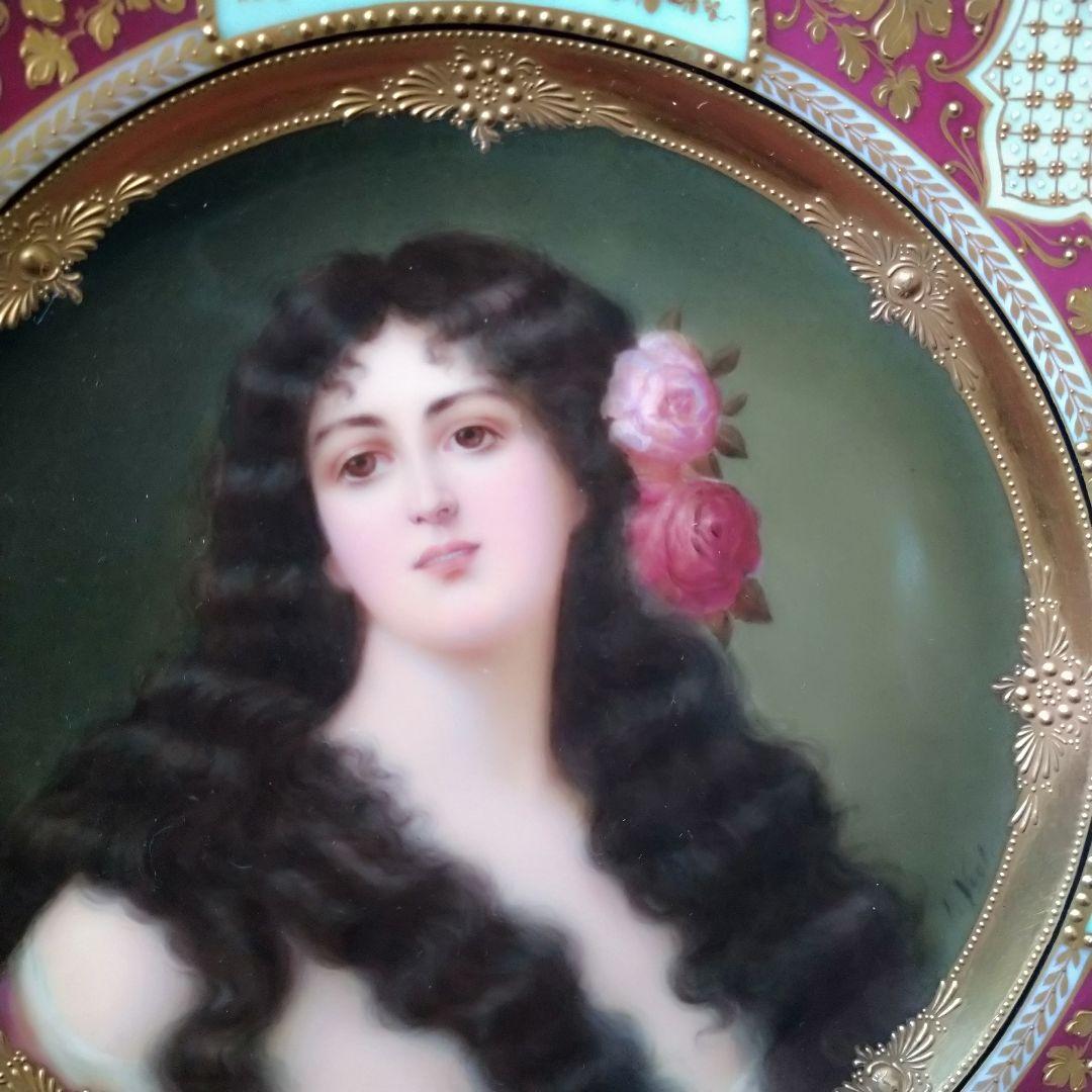 ✤ヴィエナスタイル(ウィーン釜)額装絵皿✤『花の髪飾りの女性』✤