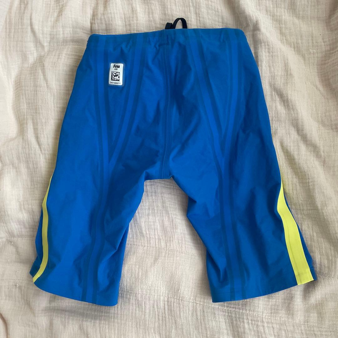 Arena 高速水着 サイズsss