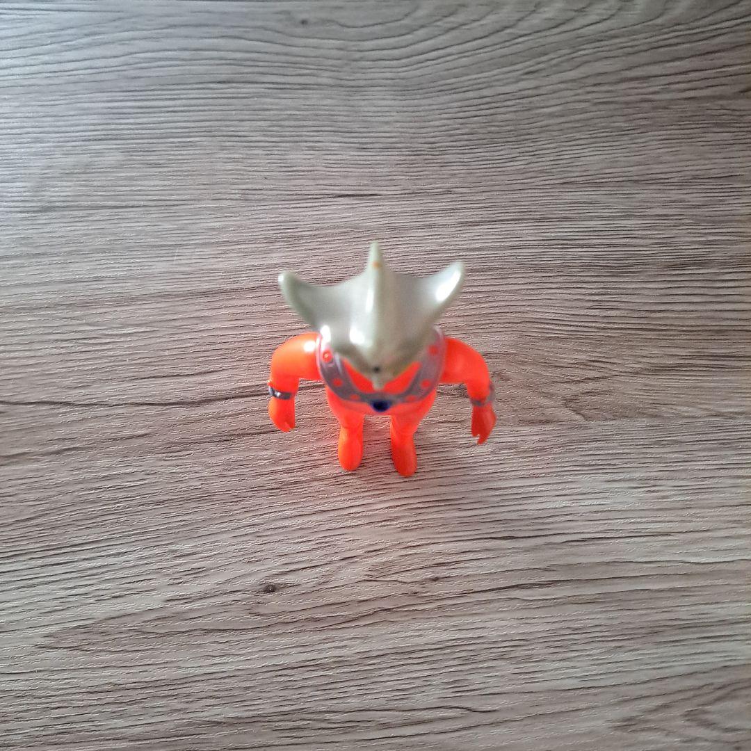 ソフビ　ウルトラマンレオ　タカトク