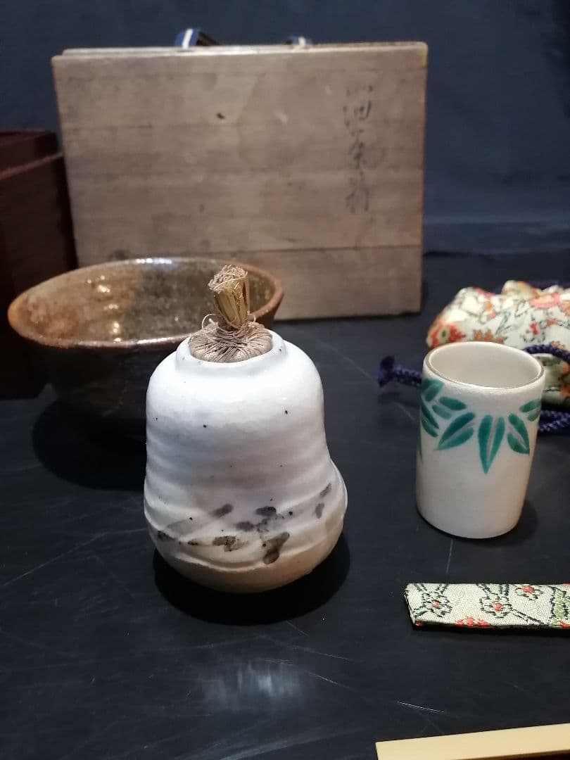 【茶道具】十一代飛来一閑作　溜塗茶箱 茶道具セット付属　茶箱37