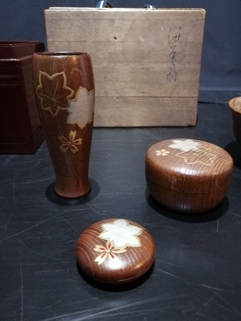 【茶道具】十一代飛来一閑作　溜塗茶箱 茶道具セット付属　茶箱37