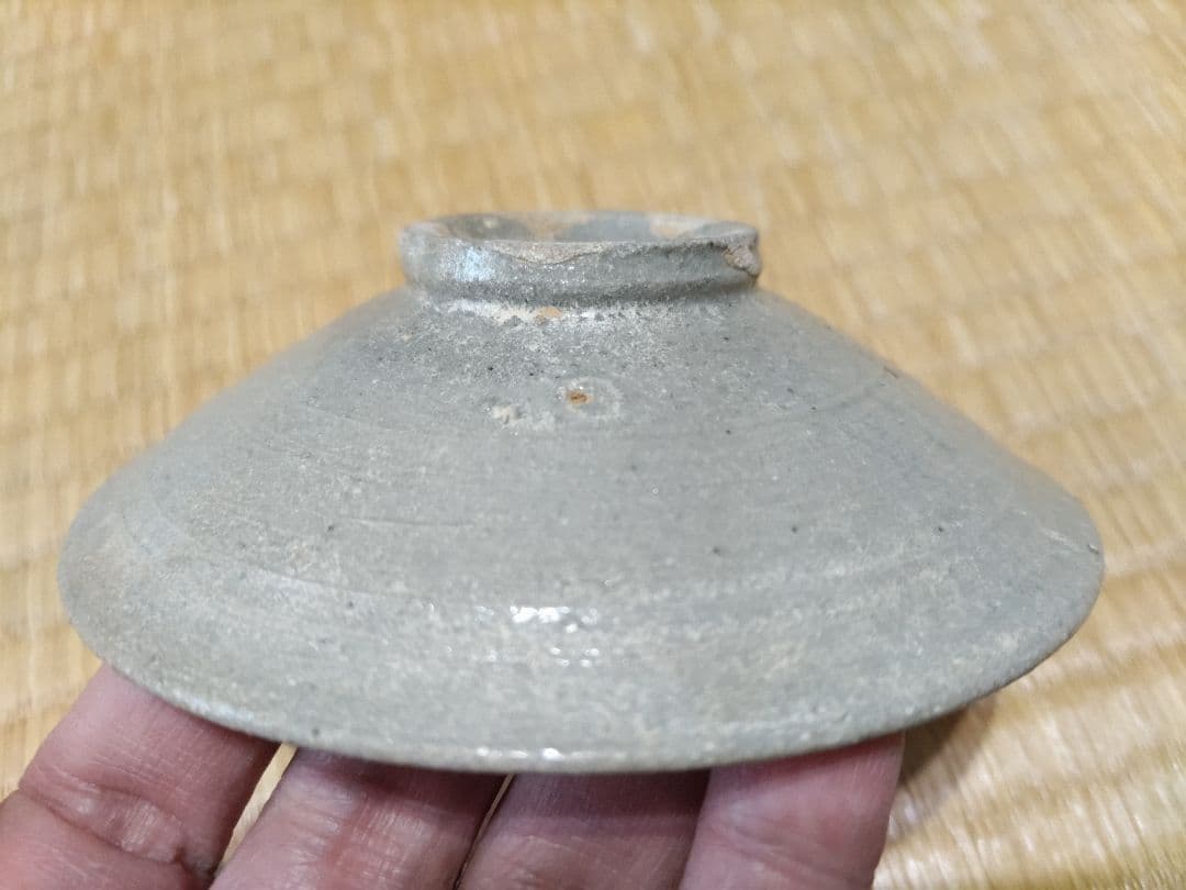 李朝　輪線状の　刷毛目　皿（12.3cm）良品！