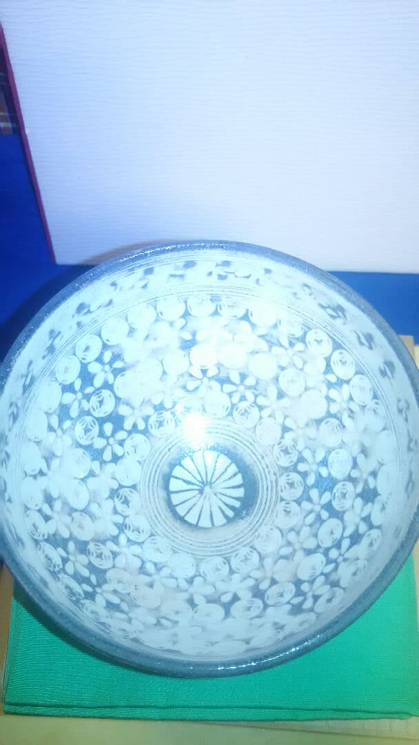 茶碗、粉引三島、晴光作