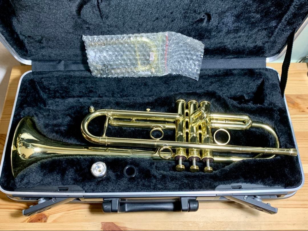 二*悟様 【美品】キャロルブラス ゾロ トランペット本体 ゴールド 未使用に近い