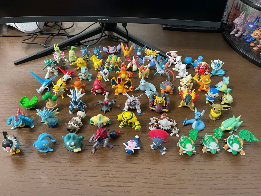d*3様 ポケモンフィギュアセット79個