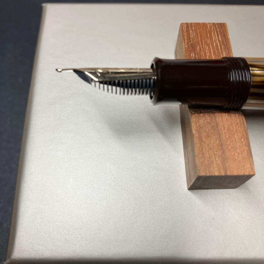 ペリカンM400SE 茶縞　Ｂ(太字) 小太刀仕様　試し書きのみ使用