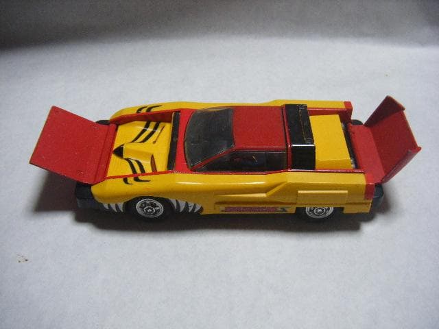 レトロ超合金・タイガーマスク2世・タイガーハリケーン・画像で判断下さい