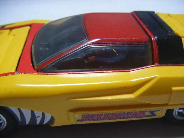 レトロ超合金・タイガーマスク2世・タイガーハリケーン・画像で判断下さい