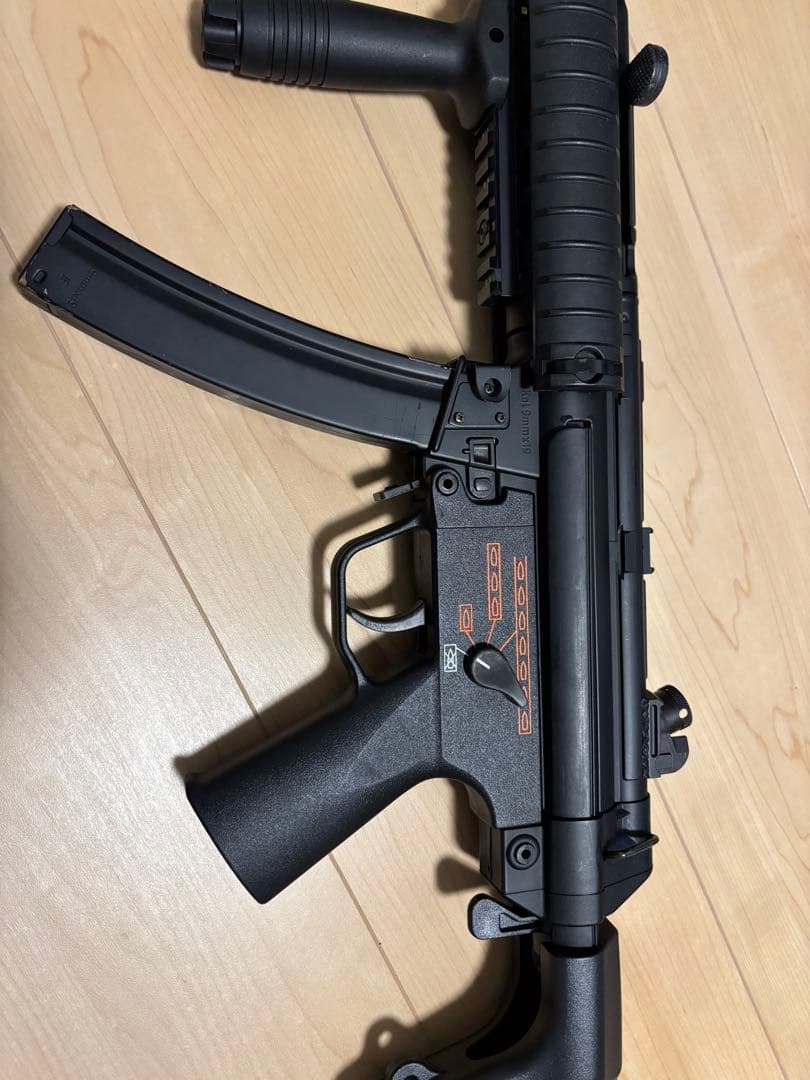 東京マルイ　MP5 電動ガン