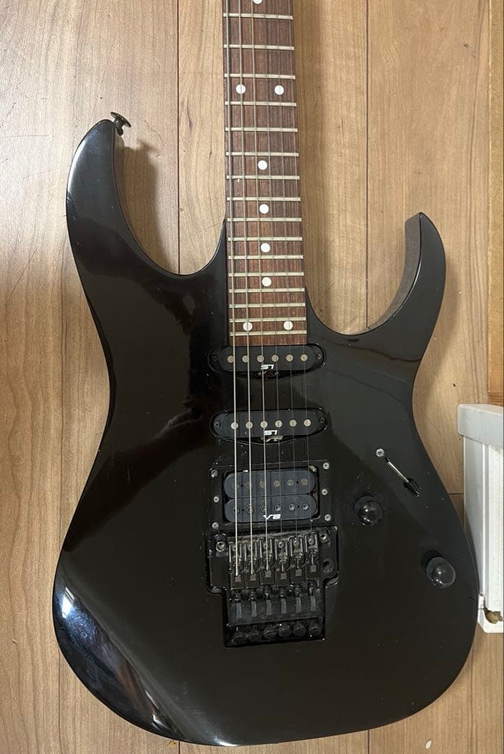 Ibanez アイバニーズ　エレキギター　RG560、570？