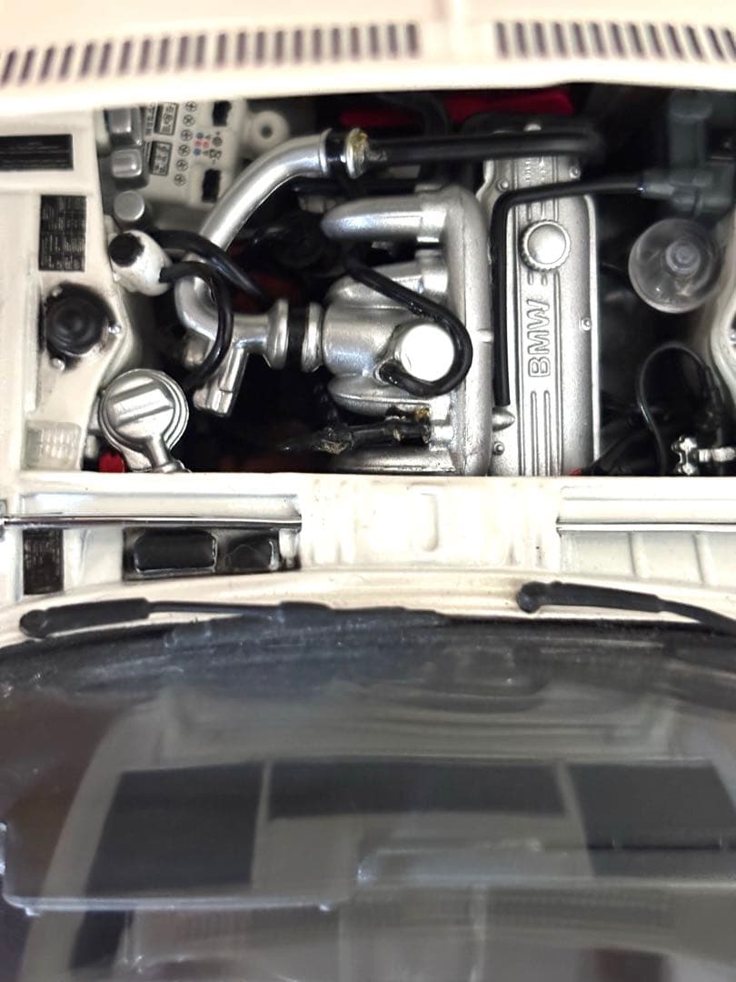 BMW 2002 turbo ミニカー1/18