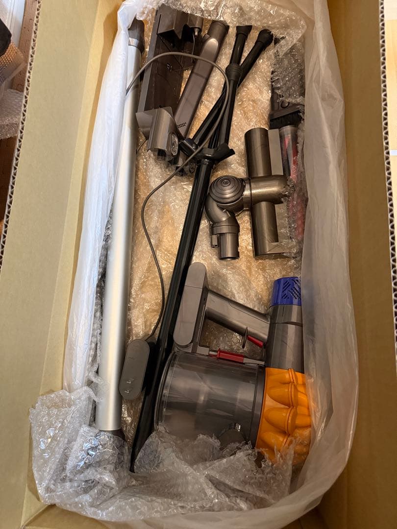 【スタンド付】Dyson V6 Slim/イエロー SV07-ENT2