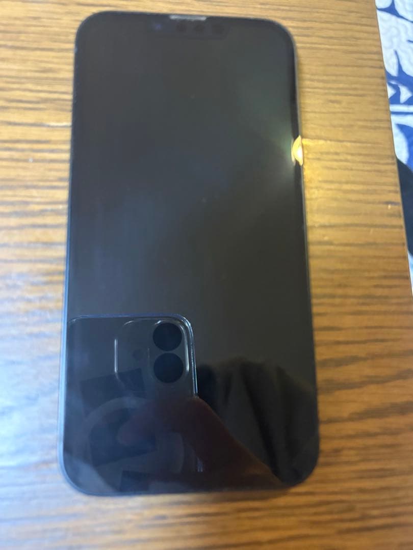 Apple iPhone 13 ミッドナイト　本体