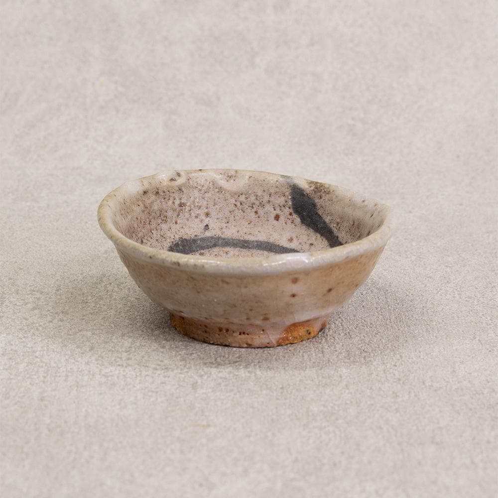 新美吉昭 志野 盃 ぐい呑み 共箱 酒器