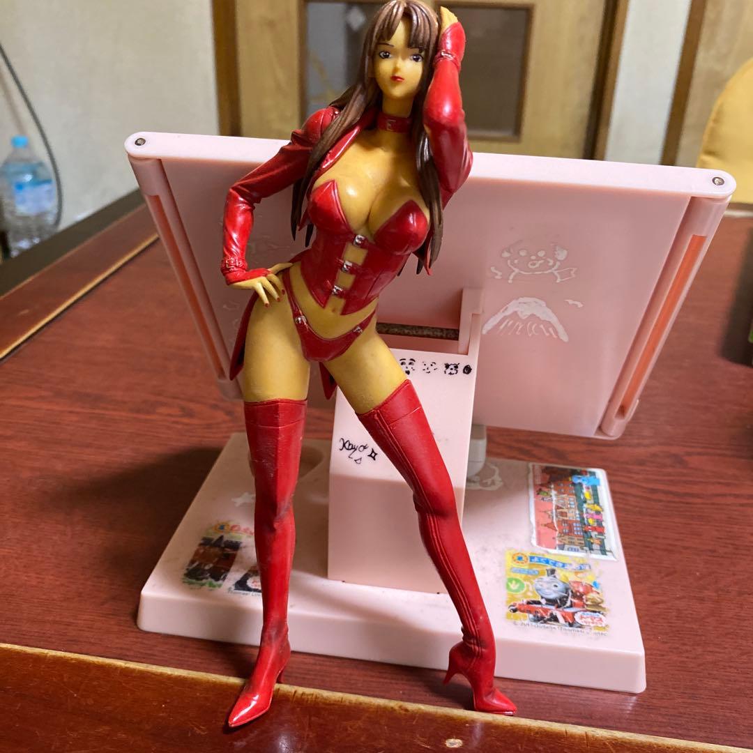 セクシー女性フィギュアセット4体。