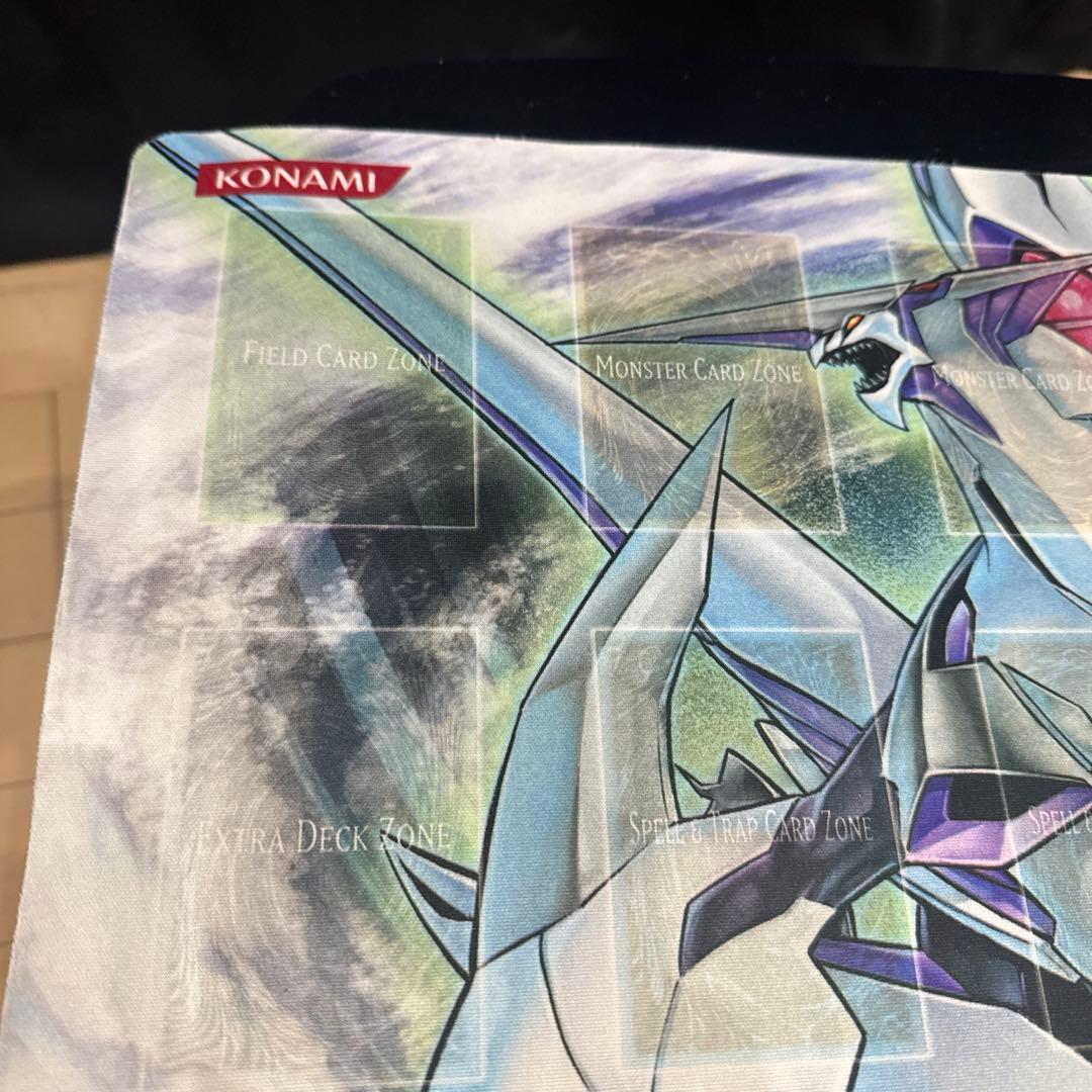 CNo.32 海咬龍シャーク・ドレイク・バイス　プレイマット