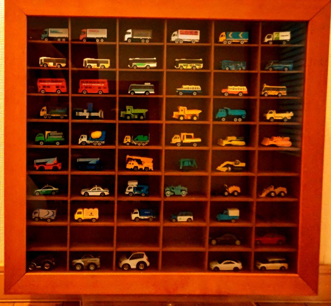 カプセルトミカミニカーコレクション 約150台 木製ケース付き