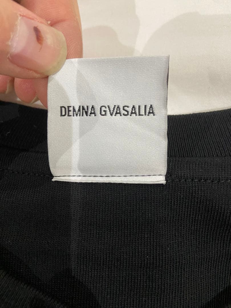 Vetements shake your head tシャツ　短丈　デムナ