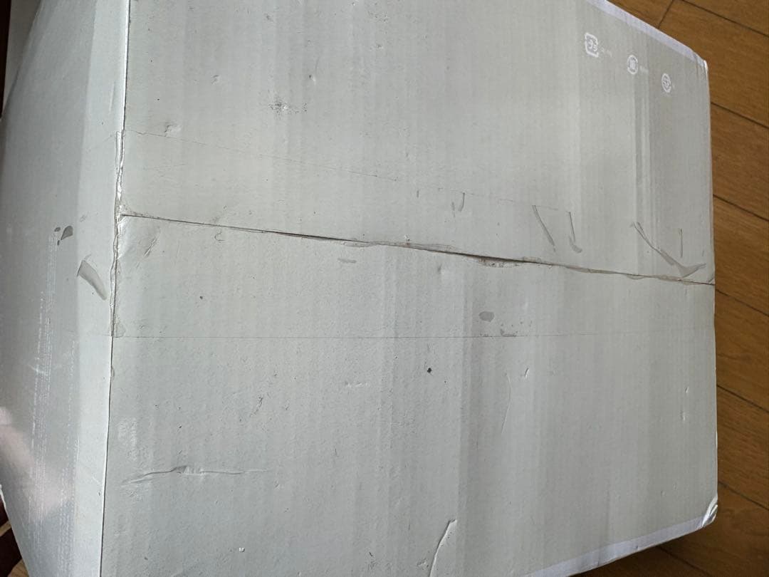 暖房器具凹みあり