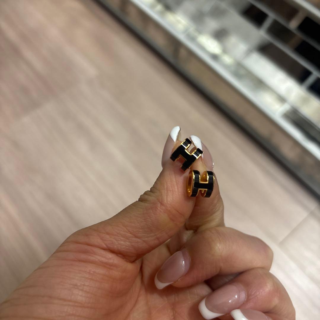 H型ゴールドピアス 収納袋付き