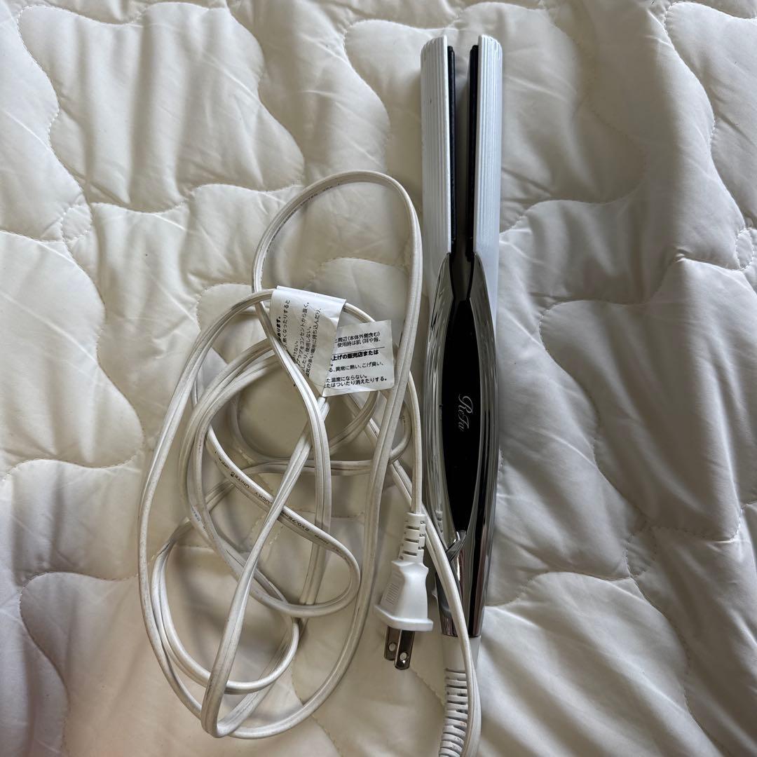 ReFa セラミックストレートヘアアイロン