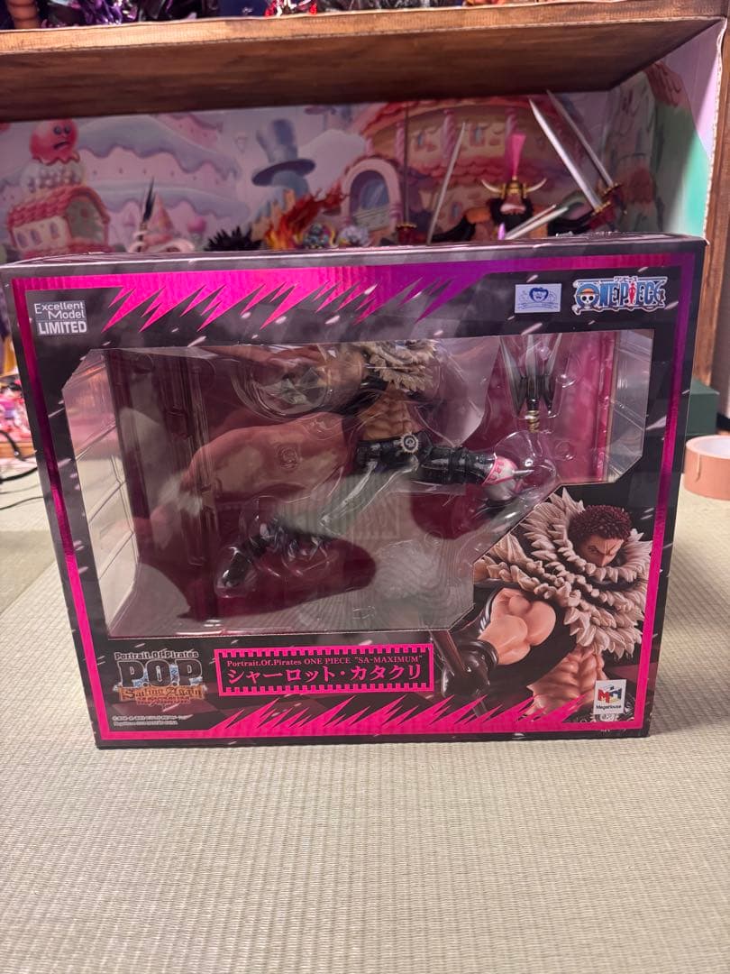 ワンピースPOP maximumカタクリと海外ジオラマ台座セットになります。