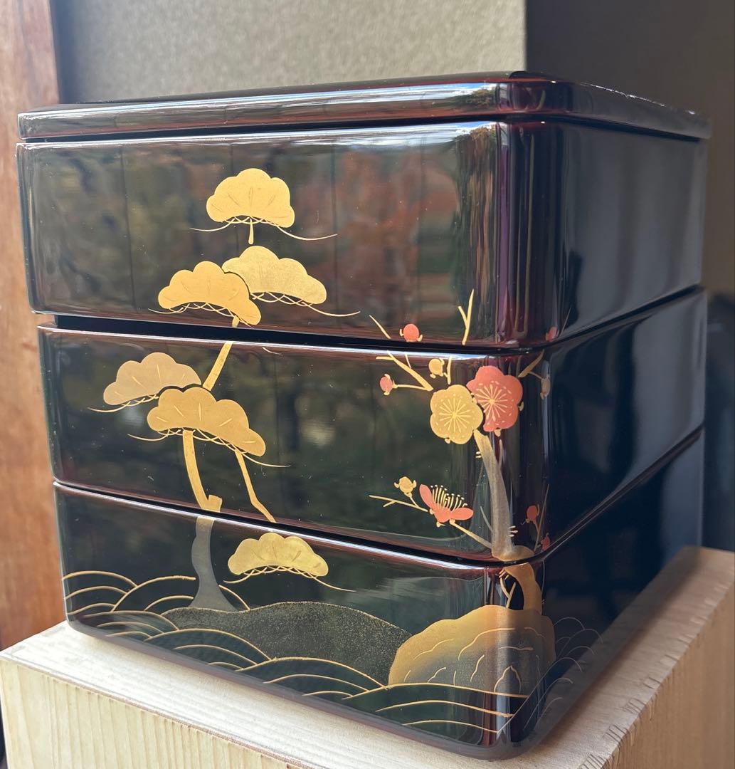 越前塗　重箱 初音　玉峰造　黒地3段　木箱入