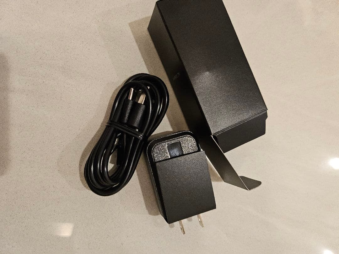 ボディ・フェイスケア artistic & co The Horuseye