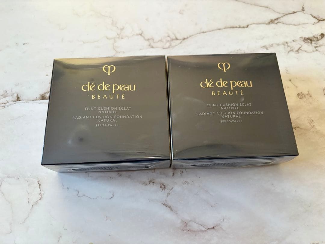 clé de peau BEAUTÉ タンクッションエクラ オークル10レフィル
