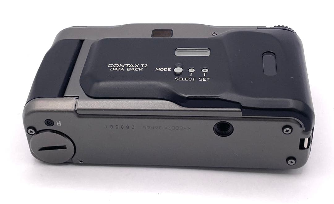 美品　コンタックスcontax t2動作確認済　チタンブラック　おまけ付き