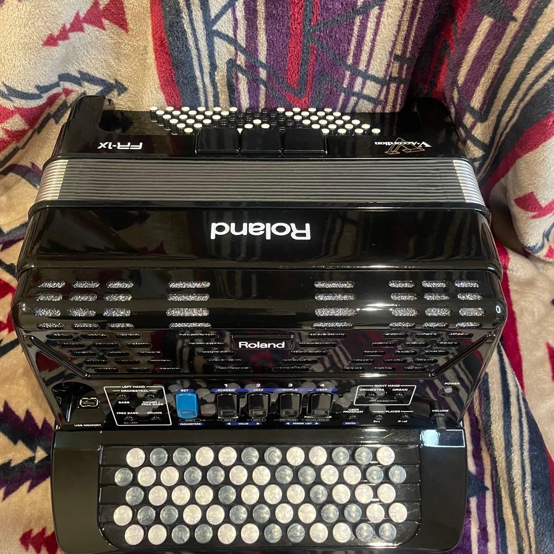 【美品】Roland FR-1xb ボタン式 電子アコーディオン　付属品付
