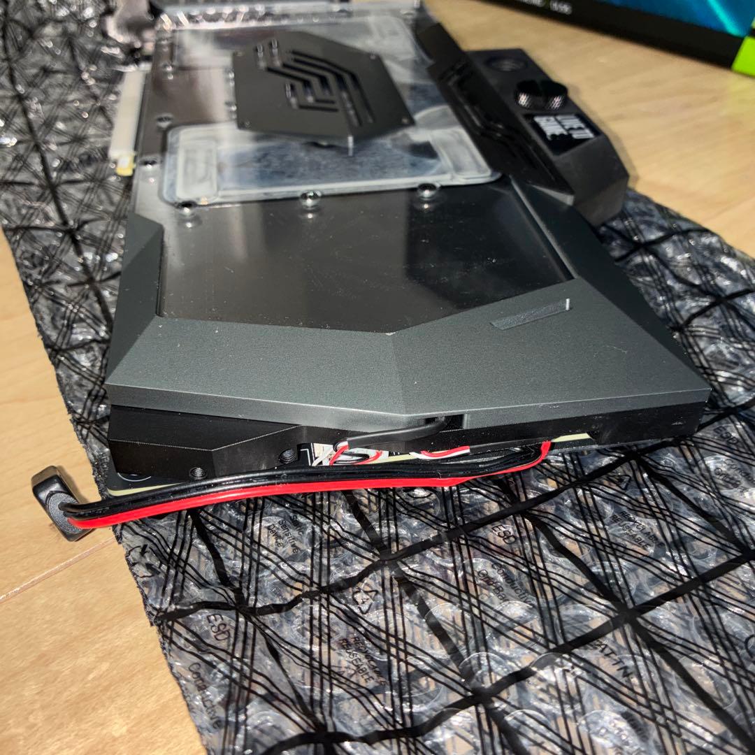 ZOTAC ZT-A30900Q-30P RTX 3090 グラフィックボード