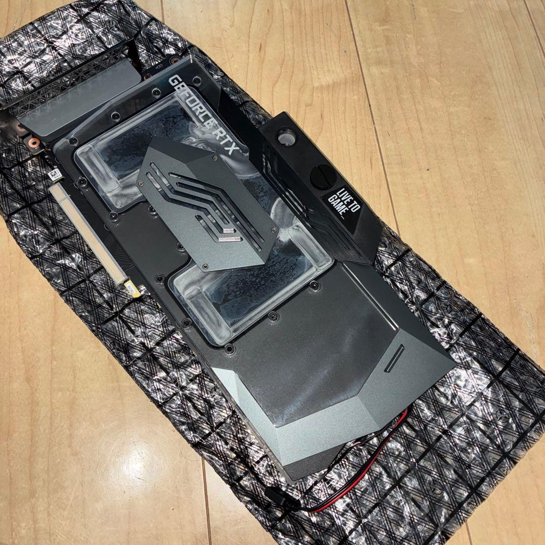 ZOTAC ZT-A30900Q-30P RTX 3090 グラフィックボード