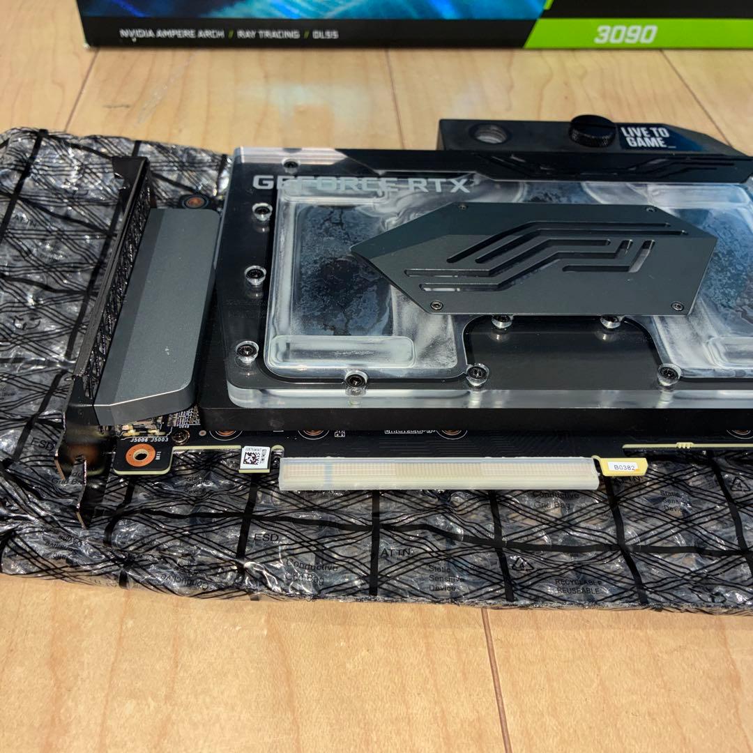 ZOTAC ZT-A30900Q-30P RTX 3090 グラフィックボード