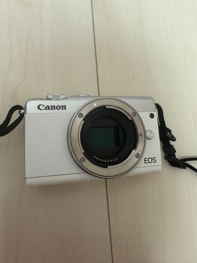 Canon キャノンEOS M100 レンズキット