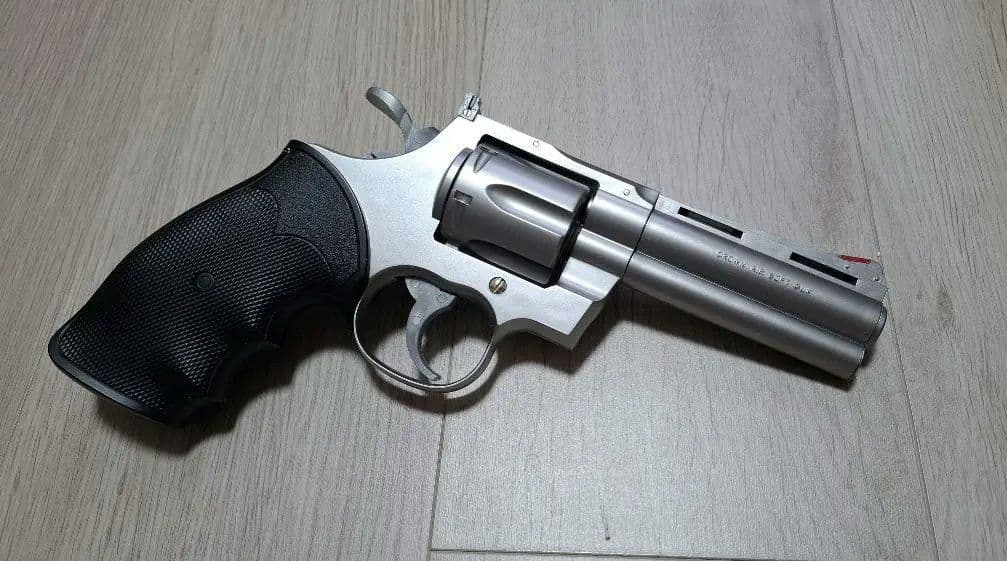 極美品　クラウンモデル　エアリボルバー　エアハンドガン　セット　ASGK承認済み