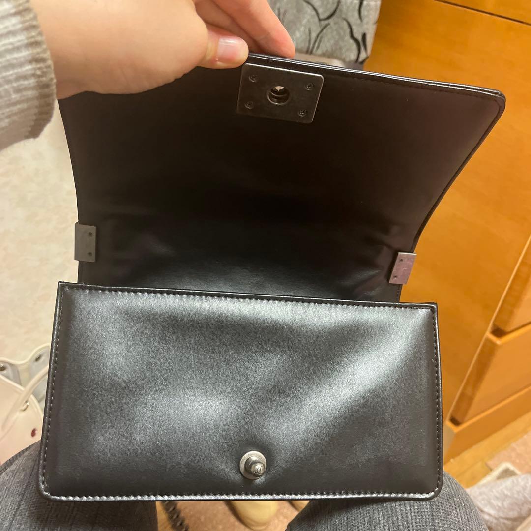 ブラック キルティング ショルダーバッグ