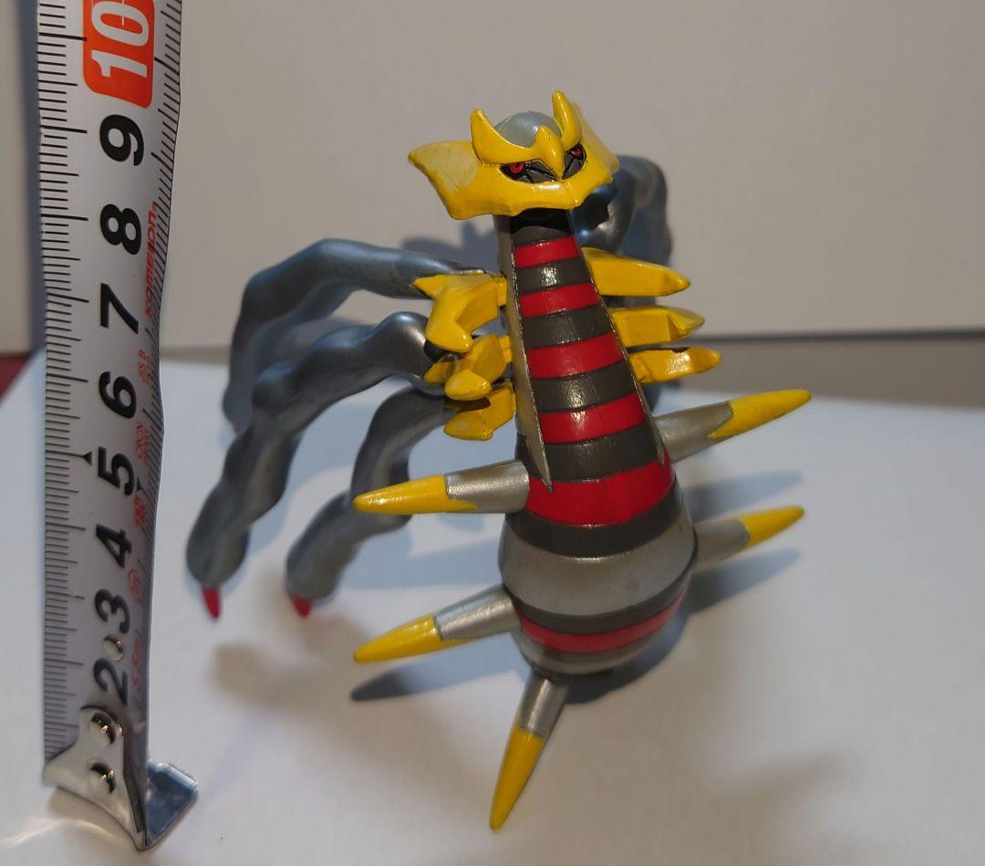 非売品 組立 ポケモン　ギラティナ　オリジンフォルム フィギュア