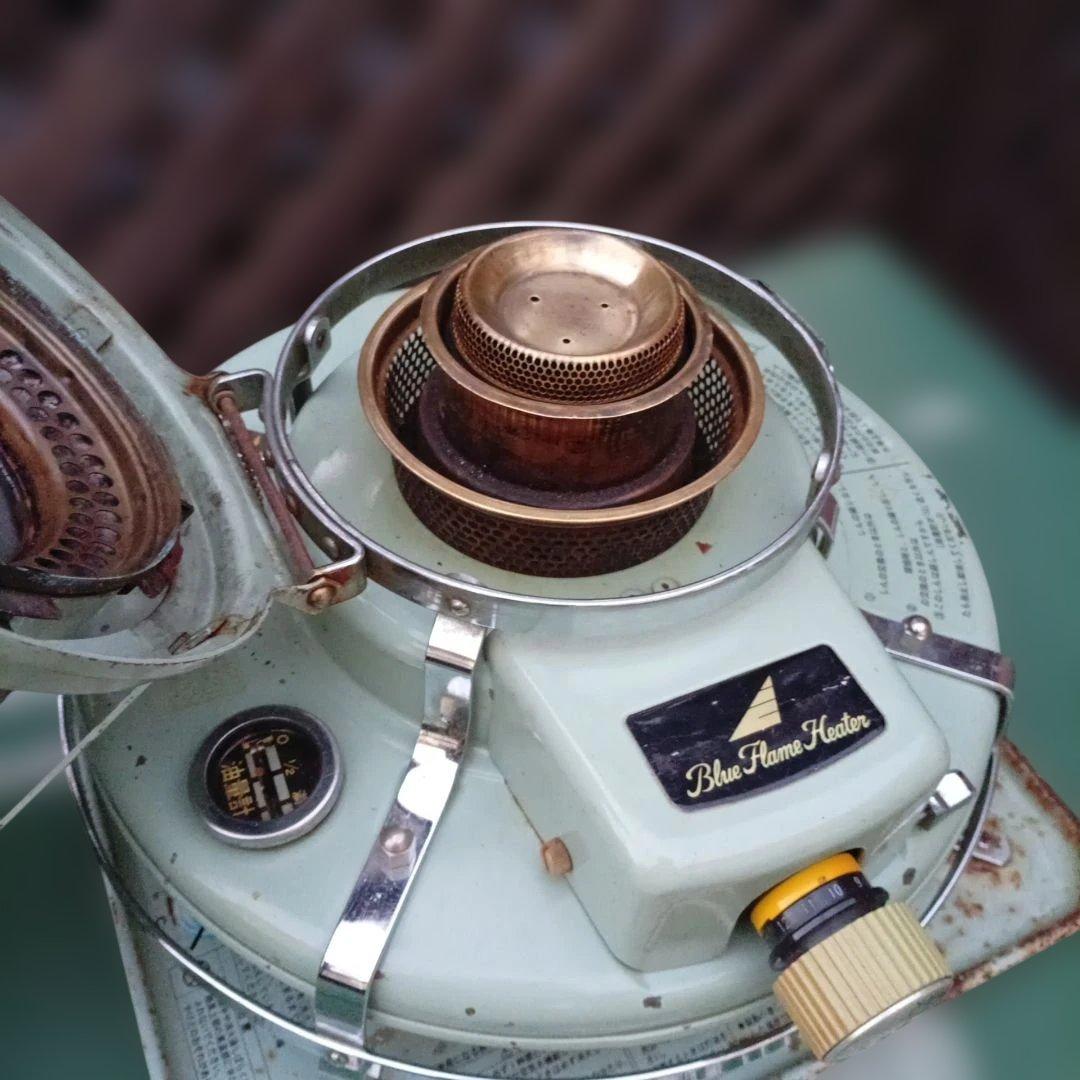 アラジンストーブ。メンテナンス済。取説付。グリーン