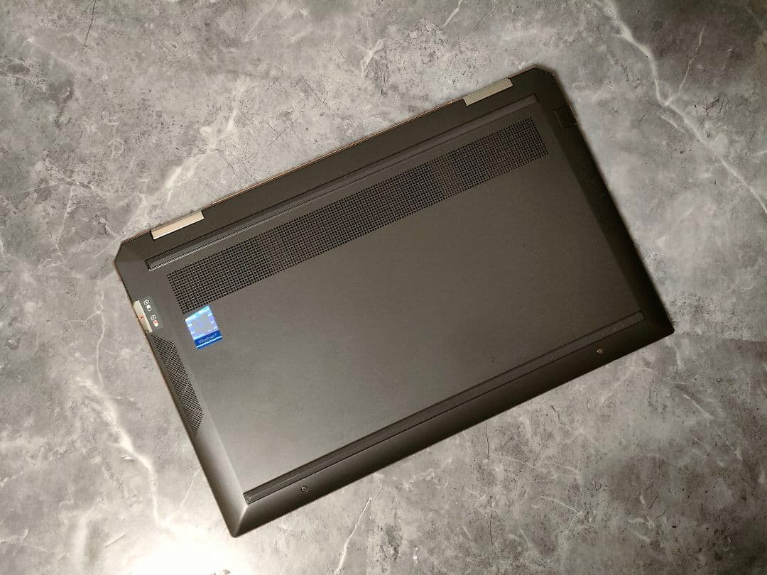 HP SPECTRE corei5 第10世代 新品NVMeSSD256 タッチ