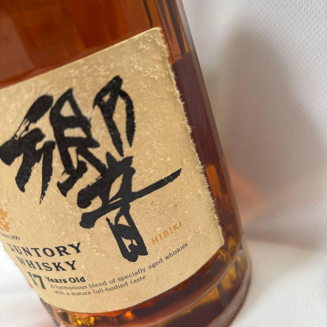 F*s様 サントリー ウイスキー 響 17年 裏ゴールドラベル 700ml 未開