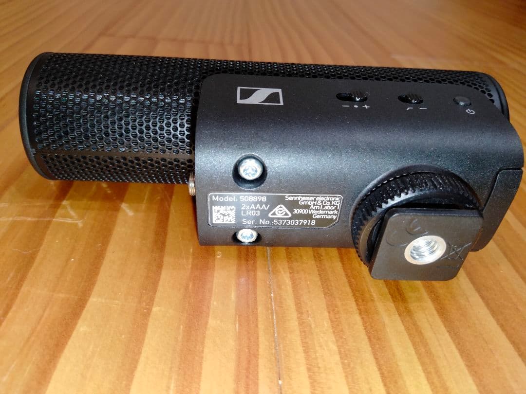 Sennheiser（ゼンハイザー） MKE400-Ⅱマイク本体と付属品