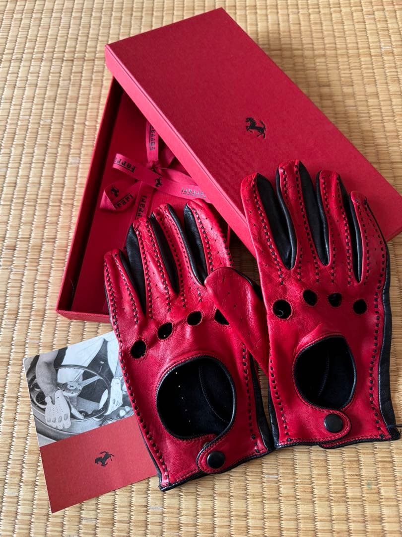 Ferrari ドライビンググローブ　純正　手袋