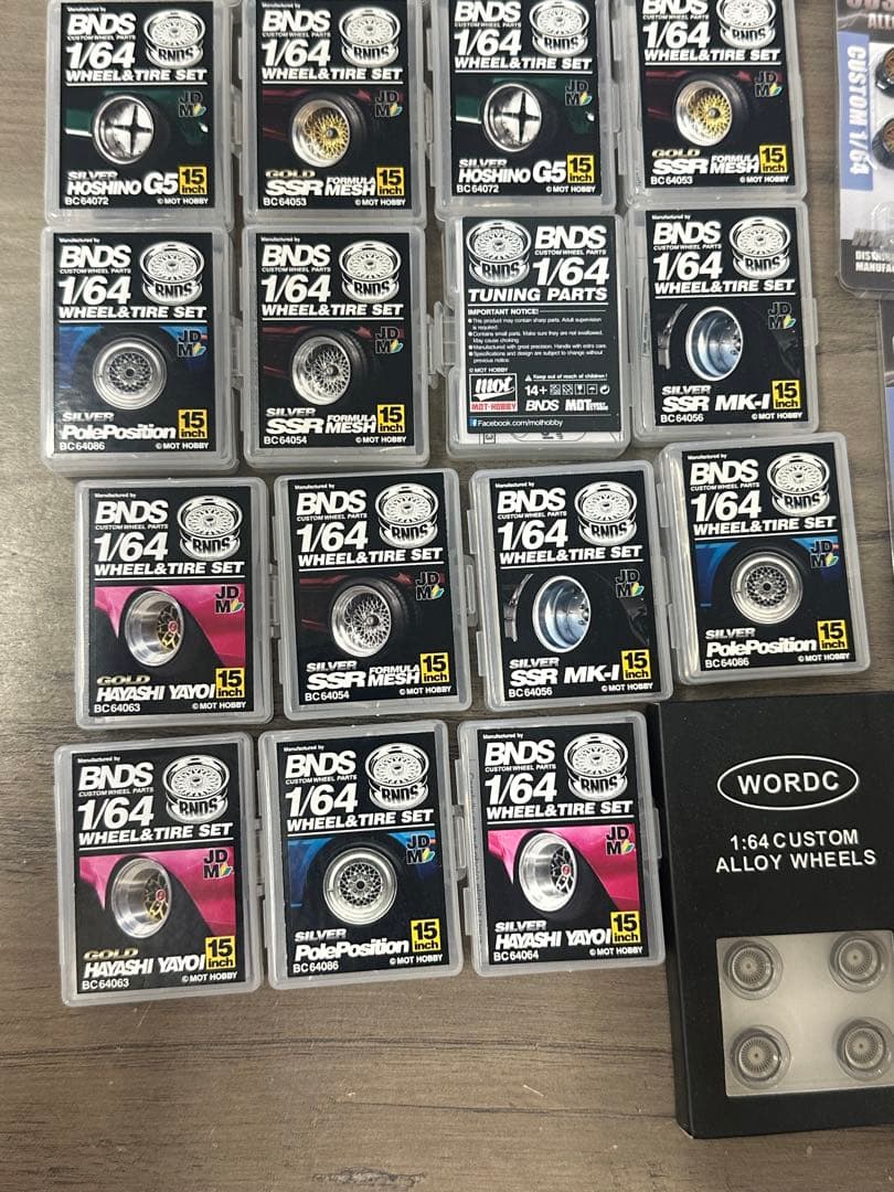 い*そ様 新品未使用！1/64スケール　チューニングパーツ BNDS ホイールマ